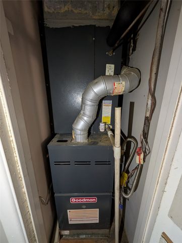 6732 Plantation Road, Forest Hill, TX 76140