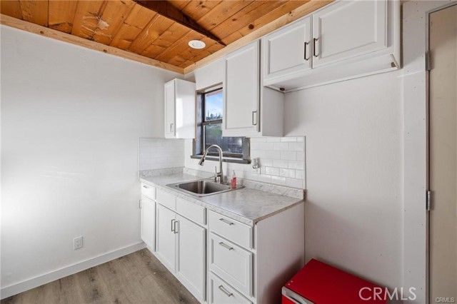 46417 Kings Canyon Road, Lancaster, CA 93536