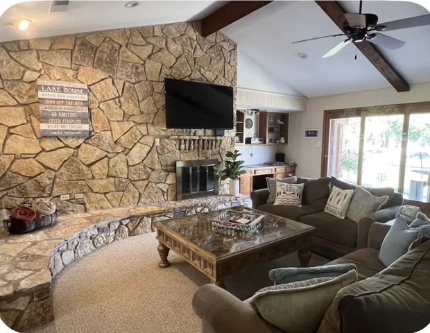 422 granada calle Court, Granbury, TX 76049