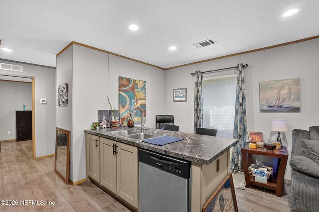 1615 DERITO Drive, Jacksonville, FL 32221