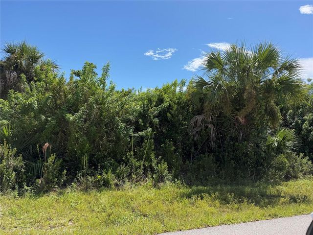 15209 LAKELAND CIRCLE, Port Charlotte, FL 33981