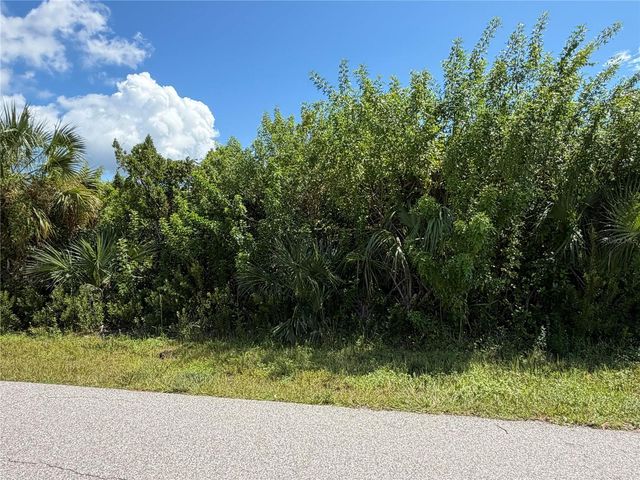 15209 LAKELAND CIRCLE, Port Charlotte, FL 33981