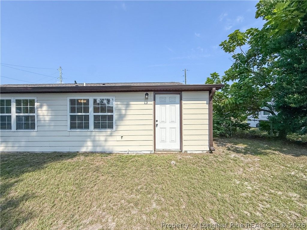3269 Legion Road, Hope Mills, NC 28348 — photo 10