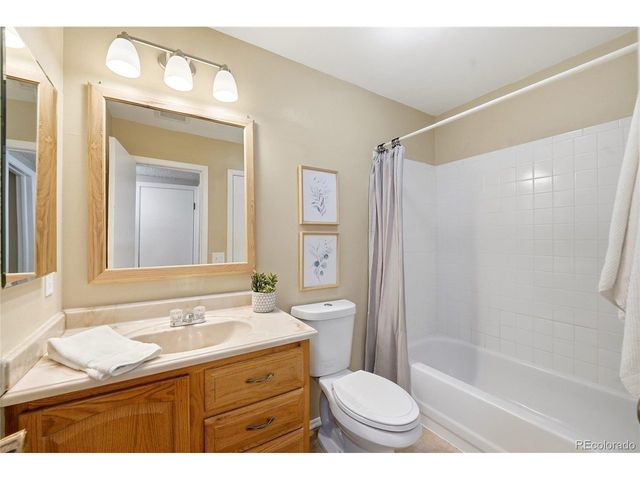 7068 S Knolls Way, Centennial, CO 80122