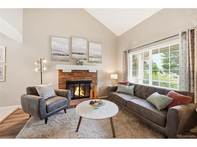 7068 S Knolls Way, Centennial, CO 80122