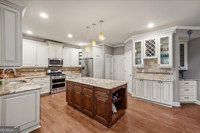 4030 Suwanee Bend Drive, Suwanee, GA 30024