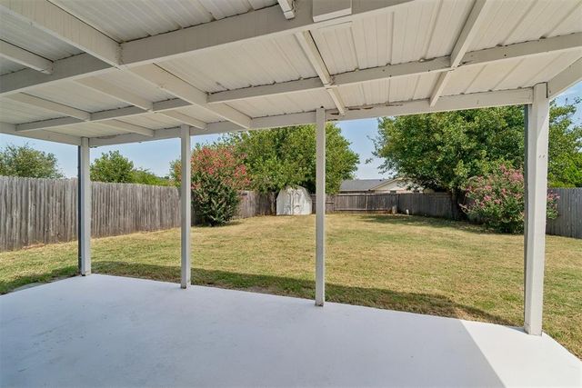 208 N English Drive, Oklahoma City, OK 73160