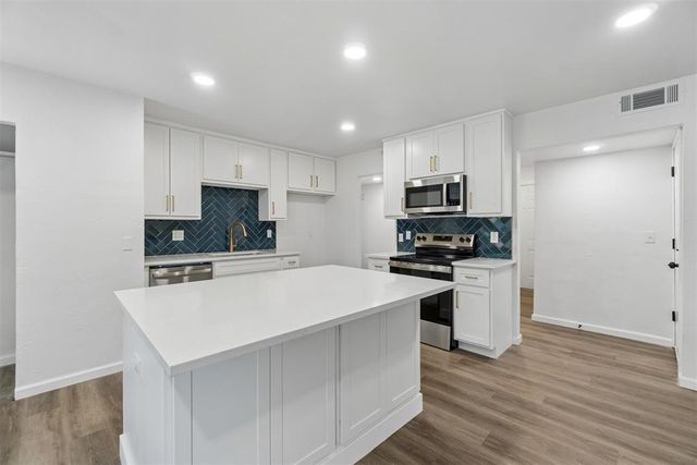 208 N English Drive, Oklahoma City, OK 73160