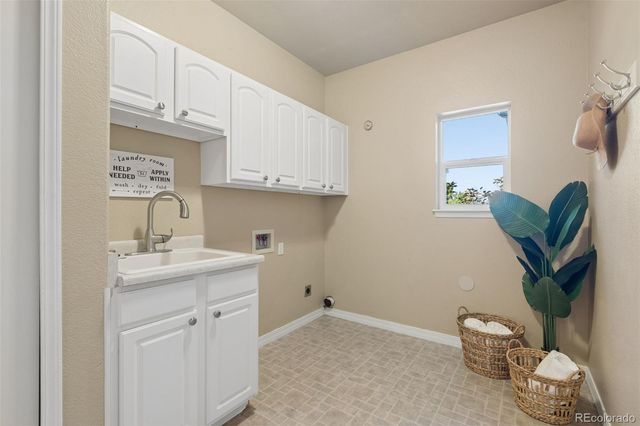 147 Metcalf Lane, Monument, CO 80132