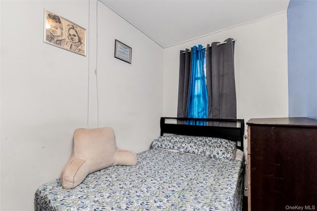 2810 Harrington Avenue, Bronx, NY 10461