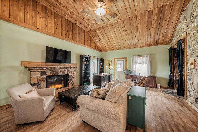 2313 Hickory Creek Road, Denton, TX 76210