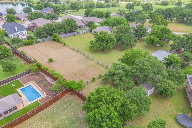 2313 Hickory Creek Road, Denton, TX 76210