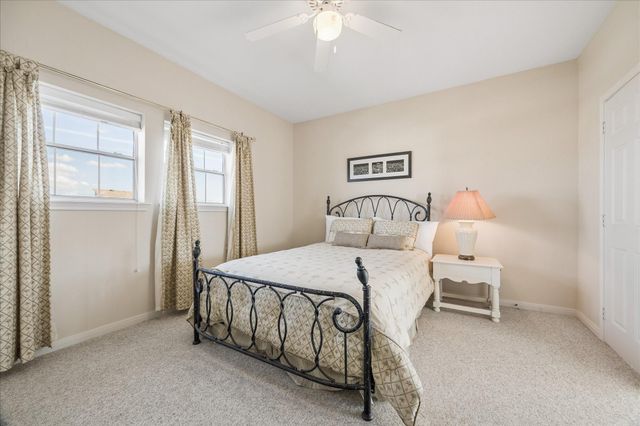 918 Long Reach Drive, Tiki Island, TX 77554