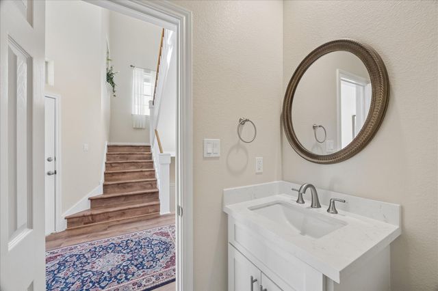 918 Long Reach Drive, Tiki Island, TX 77554