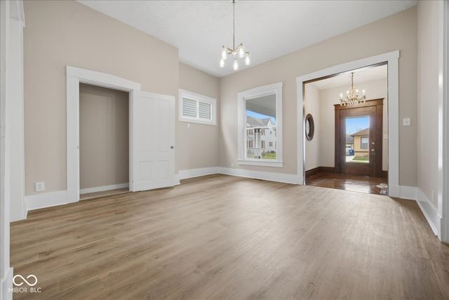 154 W Hendricks Street, Shelbyville, IN 46176