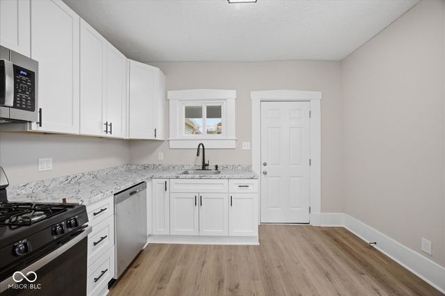 154 W Hendricks Street, Shelbyville, IN 46176