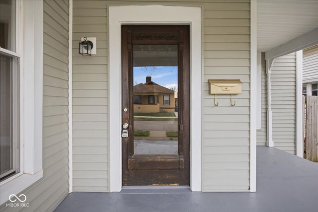 154 W Hendricks Street, Shelbyville, IN 46176