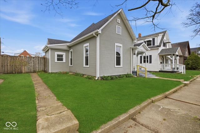 154 W Hendricks Street, Shelbyville, IN 46176