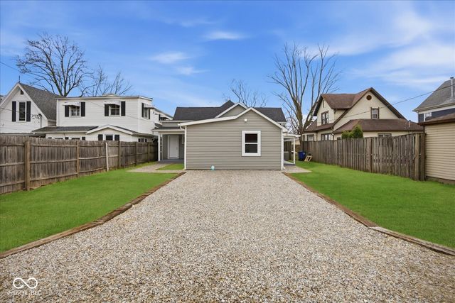 154 W Hendricks Street, Shelbyville, IN 46176