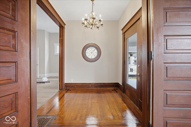 154 W Hendricks Street, Shelbyville, IN 46176