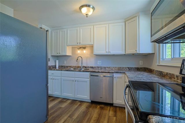 1403 Moondust Court, Miamisburg, OH 45342