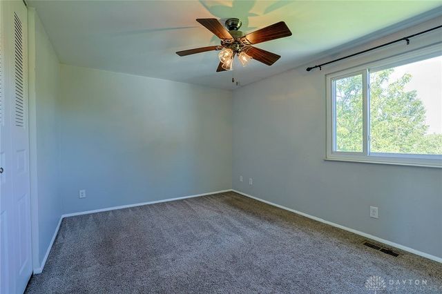 1403 Moondust Court, Miamisburg, OH 45342