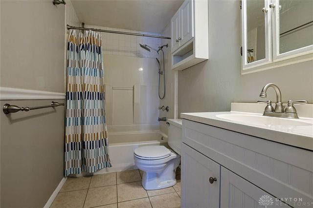 1403 Moondust Court, Miamisburg, OH 45342