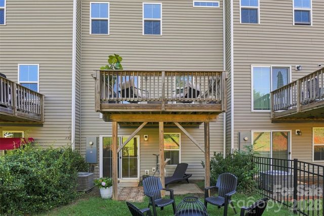 2586 Grantham Place Drive, Fort Mill, SC 29715