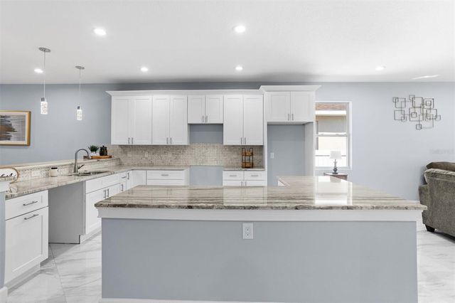 8312 40TH STREET N, Pinellas Park, FL 33781