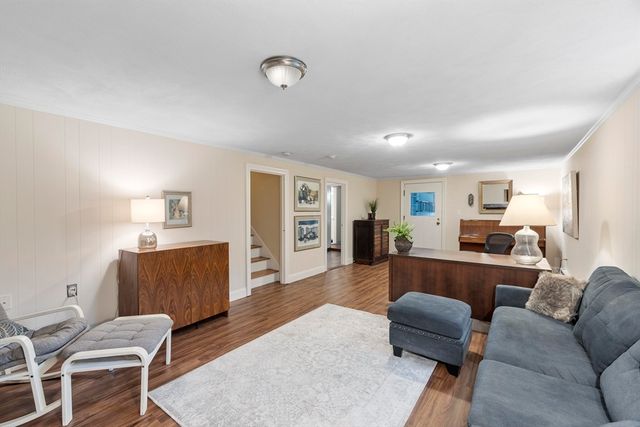 30 Fairbanks Road, Lexington, MA 02421