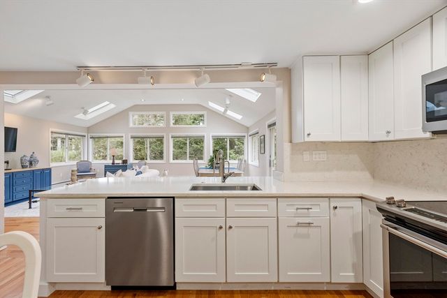 30 Fairbanks Road, Lexington, MA 02421