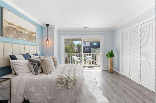 668 W Sunnyoaks Avenue, Campbell, CA 95008