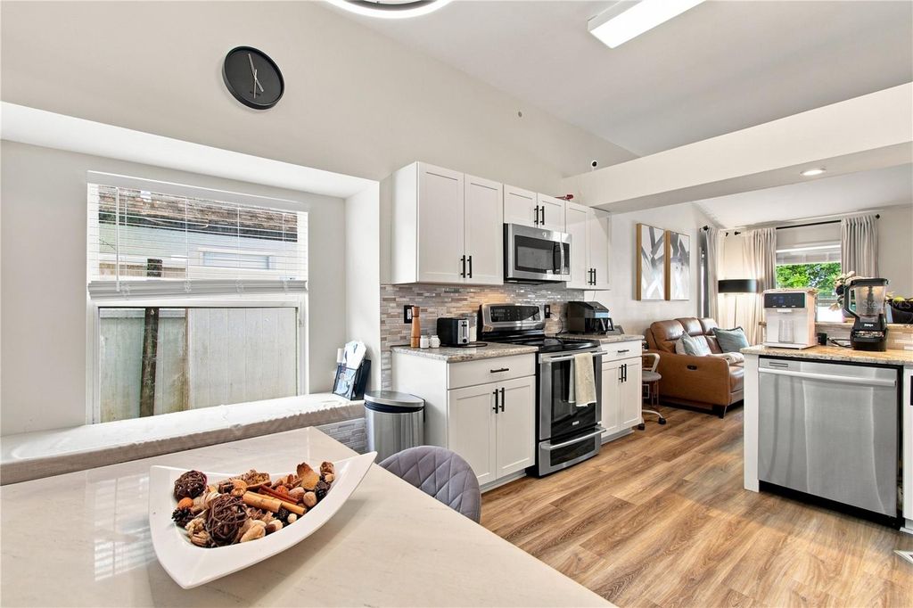 Image 17 of property listing at 7736 MARBELLA CREEK AVENUE, Tampa, FL 33615