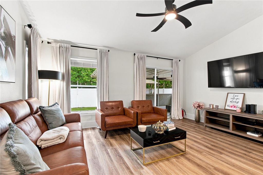 Image 19 of property listing at 7736 MARBELLA CREEK AVENUE, Tampa, FL 33615