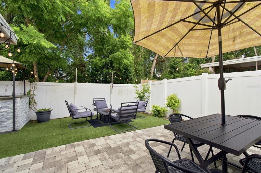 Image 59 of property listing at 7736 MARBELLA CREEK AVENUE, Tampa, FL 33615