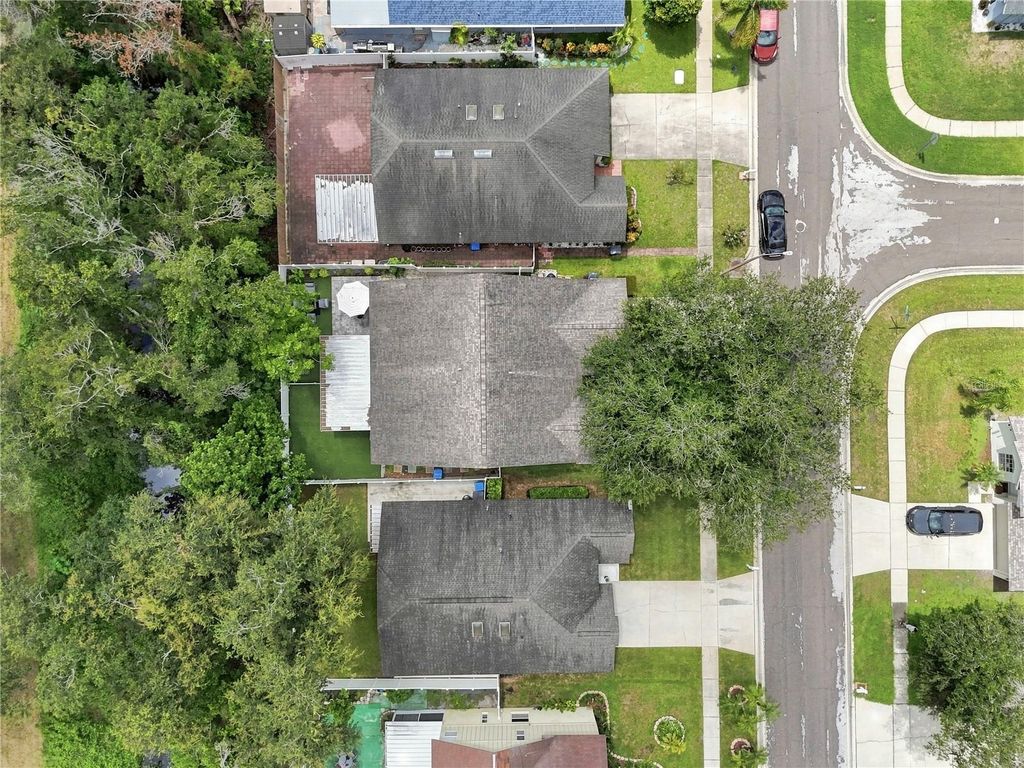 Image 76 of property listing at 7736 MARBELLA CREEK AVENUE, Tampa, FL 33615