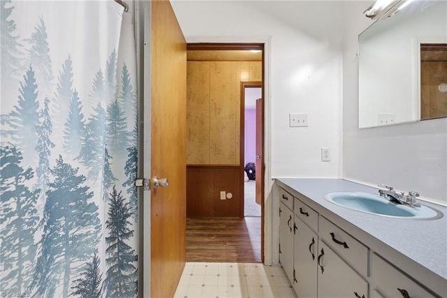 6135 Stanleyville Drive, Rural Hall, NC 27045