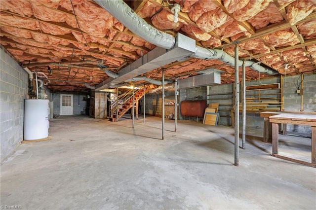 6135 Stanleyville Drive, Rural Hall, NC 27045
