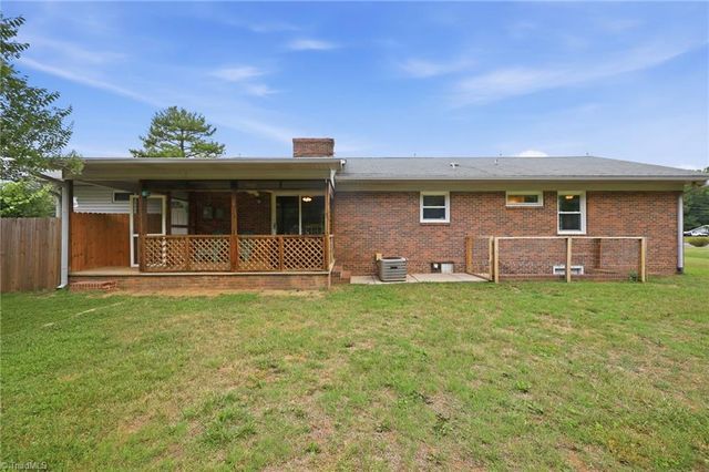 6135 Stanleyville Drive, Rural Hall, NC 27045