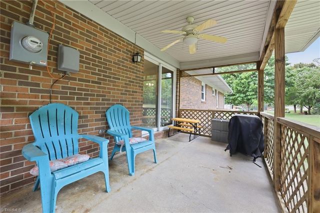 6135 Stanleyville Drive, Rural Hall, NC 27045