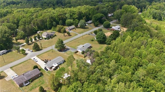 6135 Stanleyville Drive, Rural Hall, NC 27045
