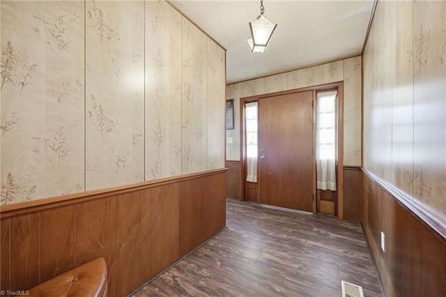 6135 Stanleyville Drive, Rural Hall, NC 27045
