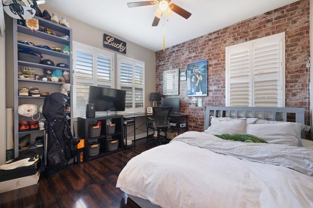 2555 Morgan St, Oakdale, CA 95361