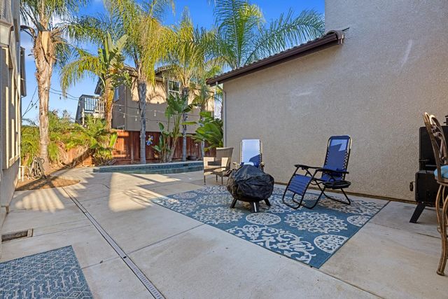 2555 Morgan St, Oakdale, CA 95361