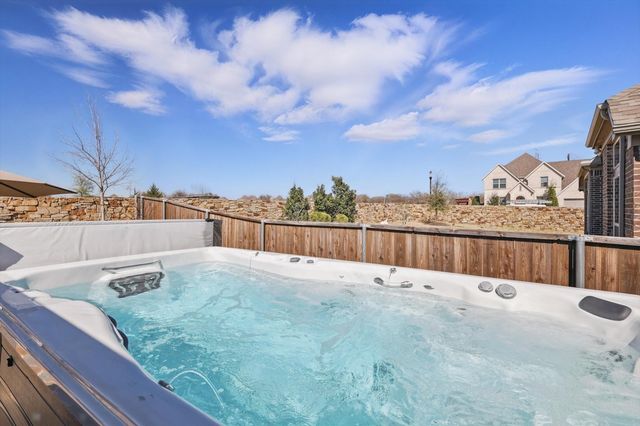 204 Big Sky Circle, Northlake, TX 76226