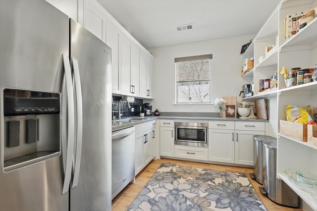 204 Big Sky Circle, Northlake, TX 76226