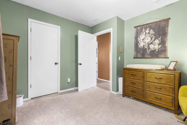 1135 W Broad Street, Republic, MO 65738