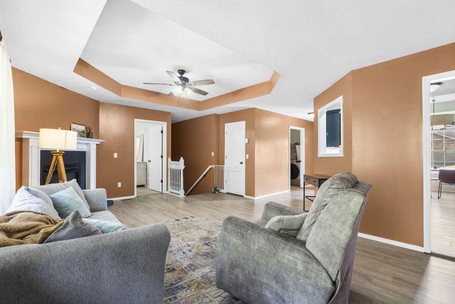 1135 W Broad Street, Republic, MO 65738