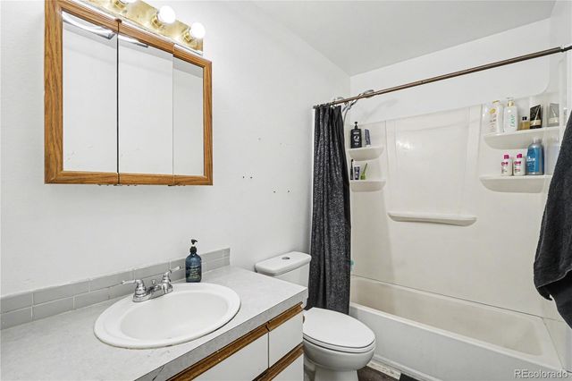 205 N 45th Avenue Court, Greeley, CO 80634