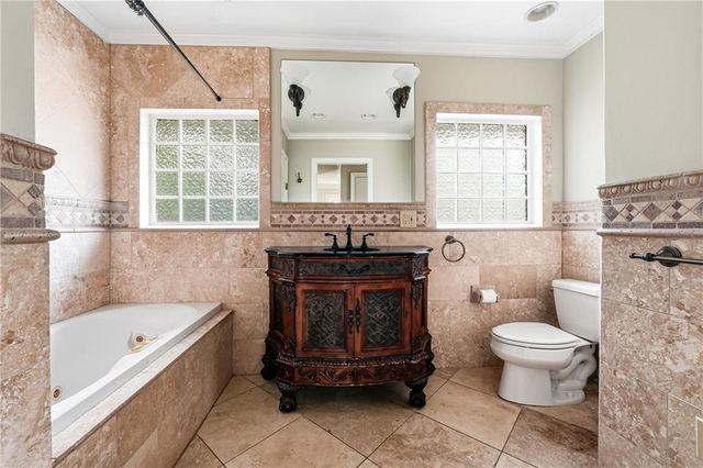 1846 fernwood NW Road, Atlanta, GA 30318